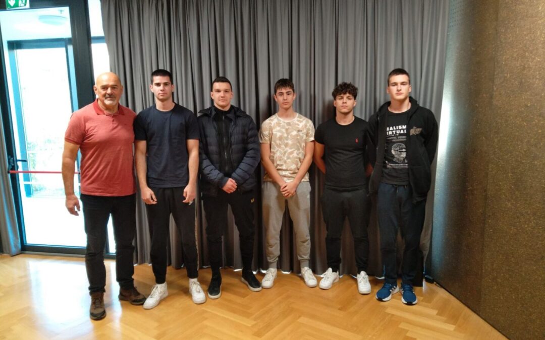 Učenici Gimnazije Metković županijski prvaci u šahu